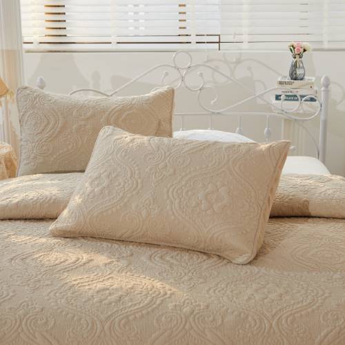 5 Reasons Why Cotton Bedding Sets Are the Smartest Investment for Your Sleep