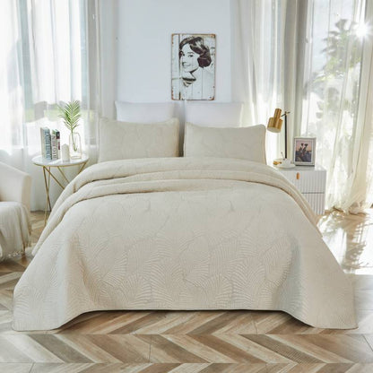 This bedroom features a Brandream Quilt Set.