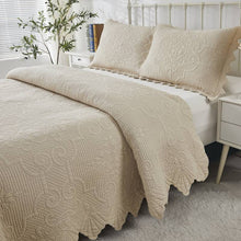 This bedroom features Brandream's quilt/coverlet and pillow sham.