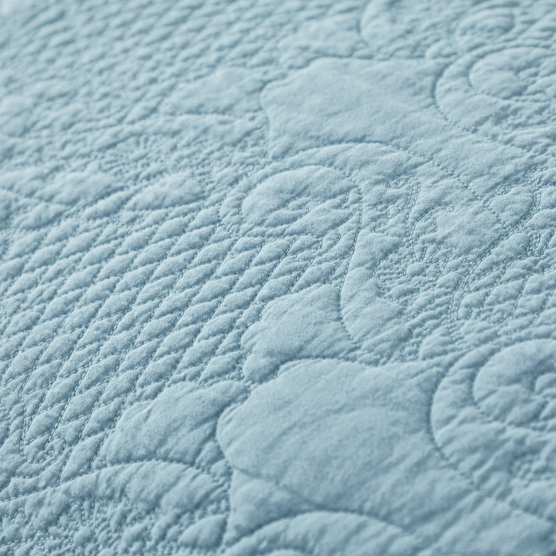 Brandream's quilt is very soft.