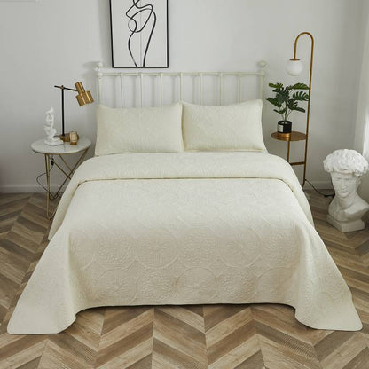 This bedroom features a Brandream Quilt Set.