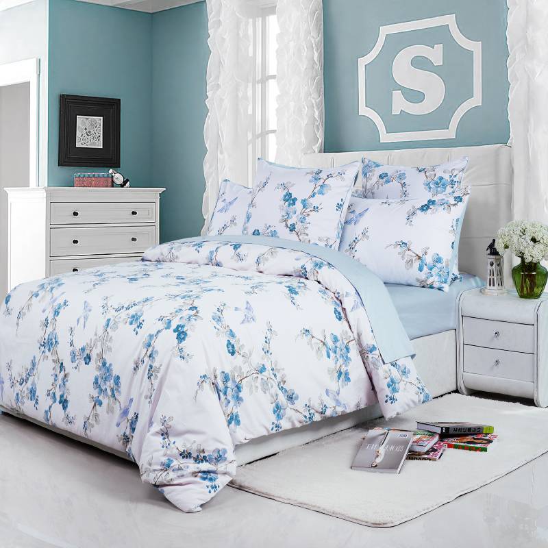 This bedroom features a Brandream Duvet Cover Set.