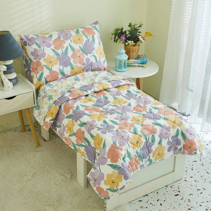 This bedroom features Brandream's Comforter, Pillow Cover, Fitted Sheet and Top Sheet.