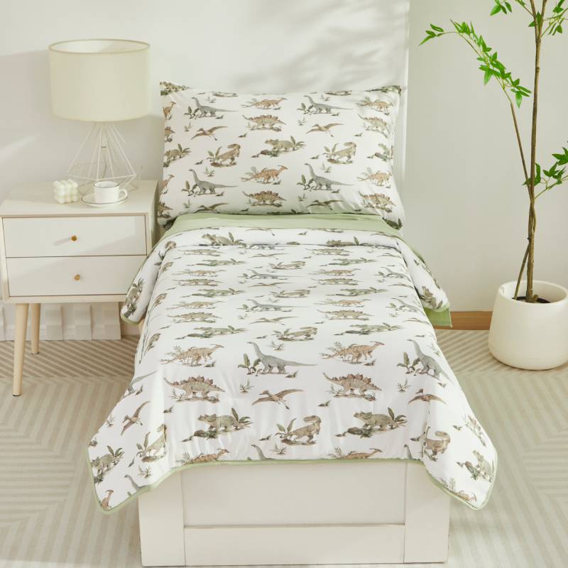 This bedroom features a Brandream Toddler Bedding Set.