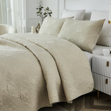 This bedroom features Brandream's quilt/coverlet and pillow sham.