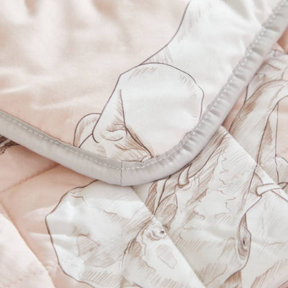 Brandream's toddler comforter is very soft.