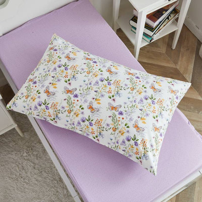 This pillow is using Brandream pillowcases.