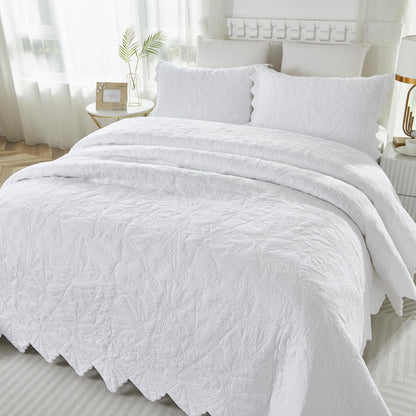 elegant white quilt