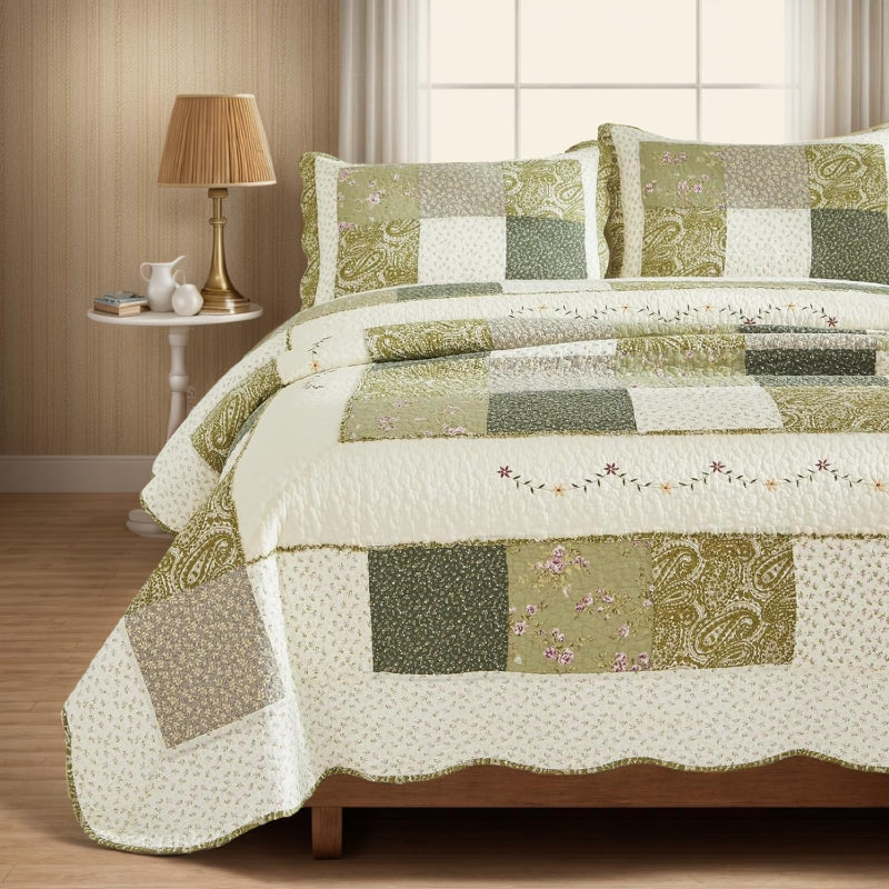 cream quilt