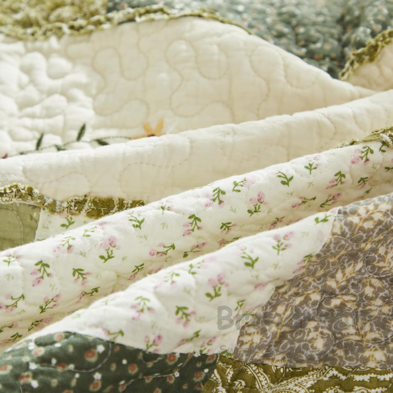 paisley quilt set