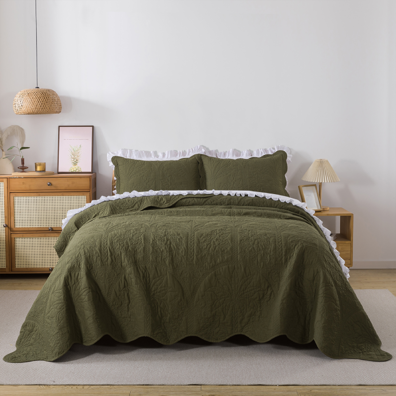 This bedroom features a Brandream Quilt Set.