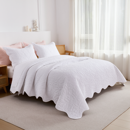 This bedroom features Brandream's quilt/coverlet and pillow sham.