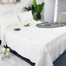 This bedroom features Brandream's quilt/coverlet and pillow sham.