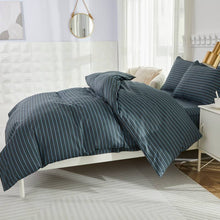 This Brandream duvet cover set is clean and fresh overall.