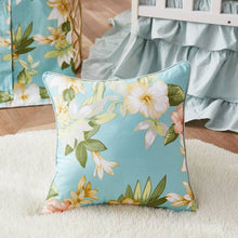 This pillow is using Brandream pillow sham.