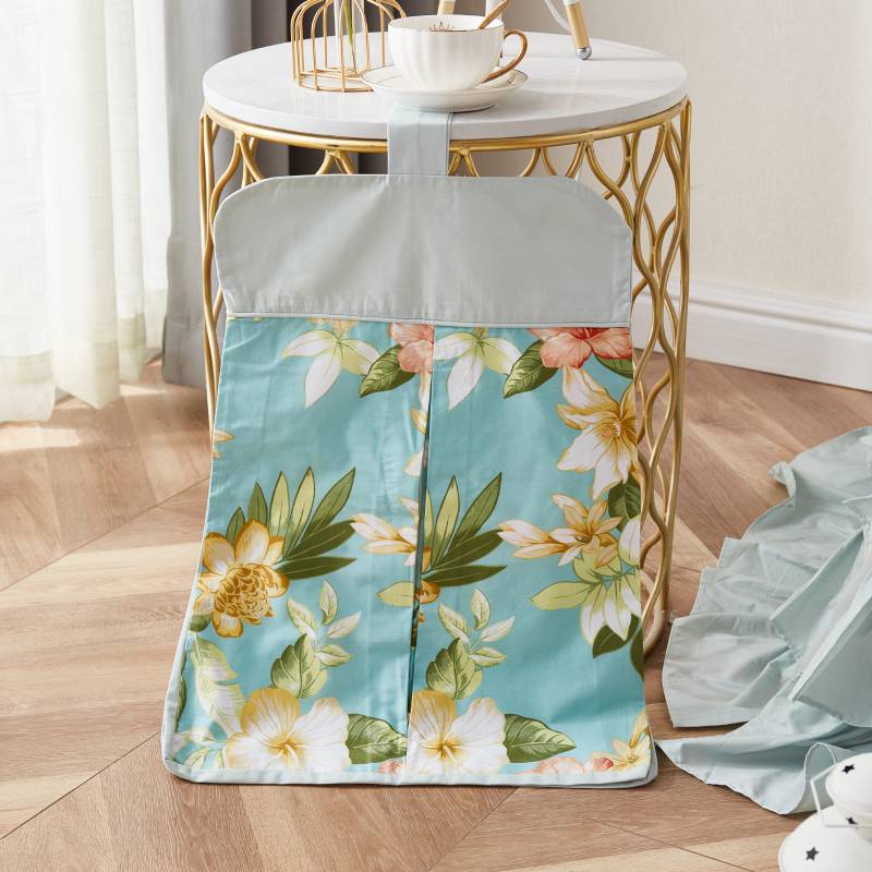 This baby uses Brandream diaper stacker.