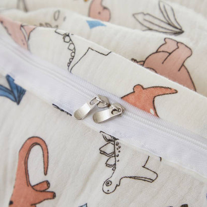 The zipper design makes Brandream duvet covers more convenient to use.